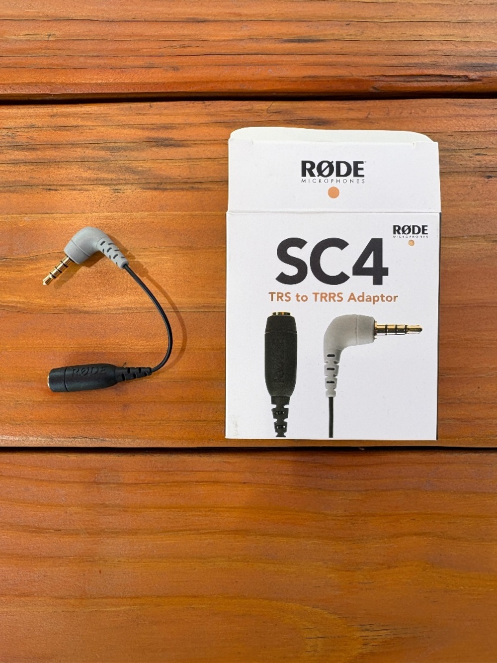 Rode Microphones SC4 TRS to TRRS Adaptor, Shielded, Gold-Plated Contacts